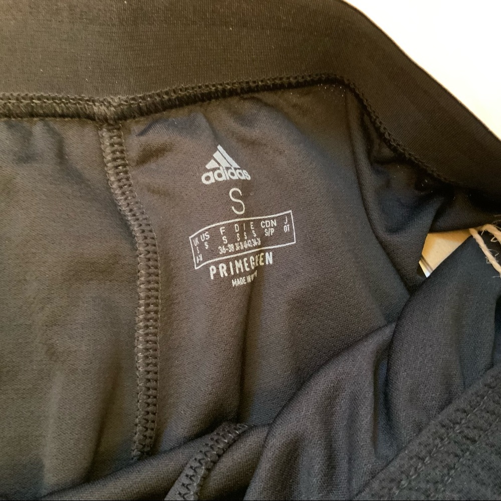 Adidas Design to Move Knit Shorts - NWT - Small - Black/Clear Lilac - Picture 6 of 11